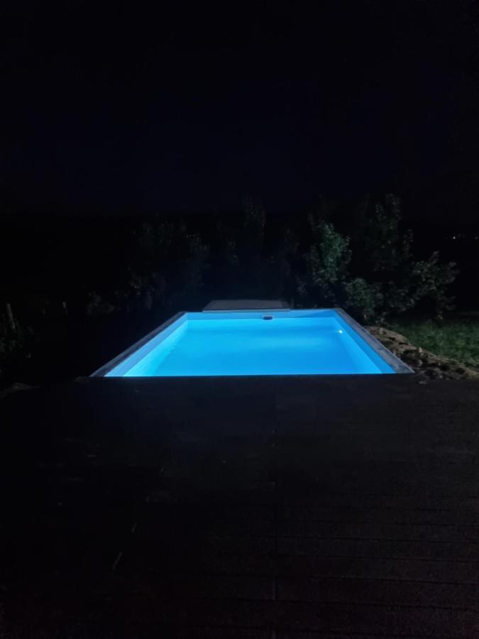 Hoopovo House Fruska Gora Villa Irig Buitenkant foto